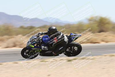 media/Apr-20-2025-CVMA (Sun) [[39090e8767]]/Race 9-Formula LW Twins Shootout/